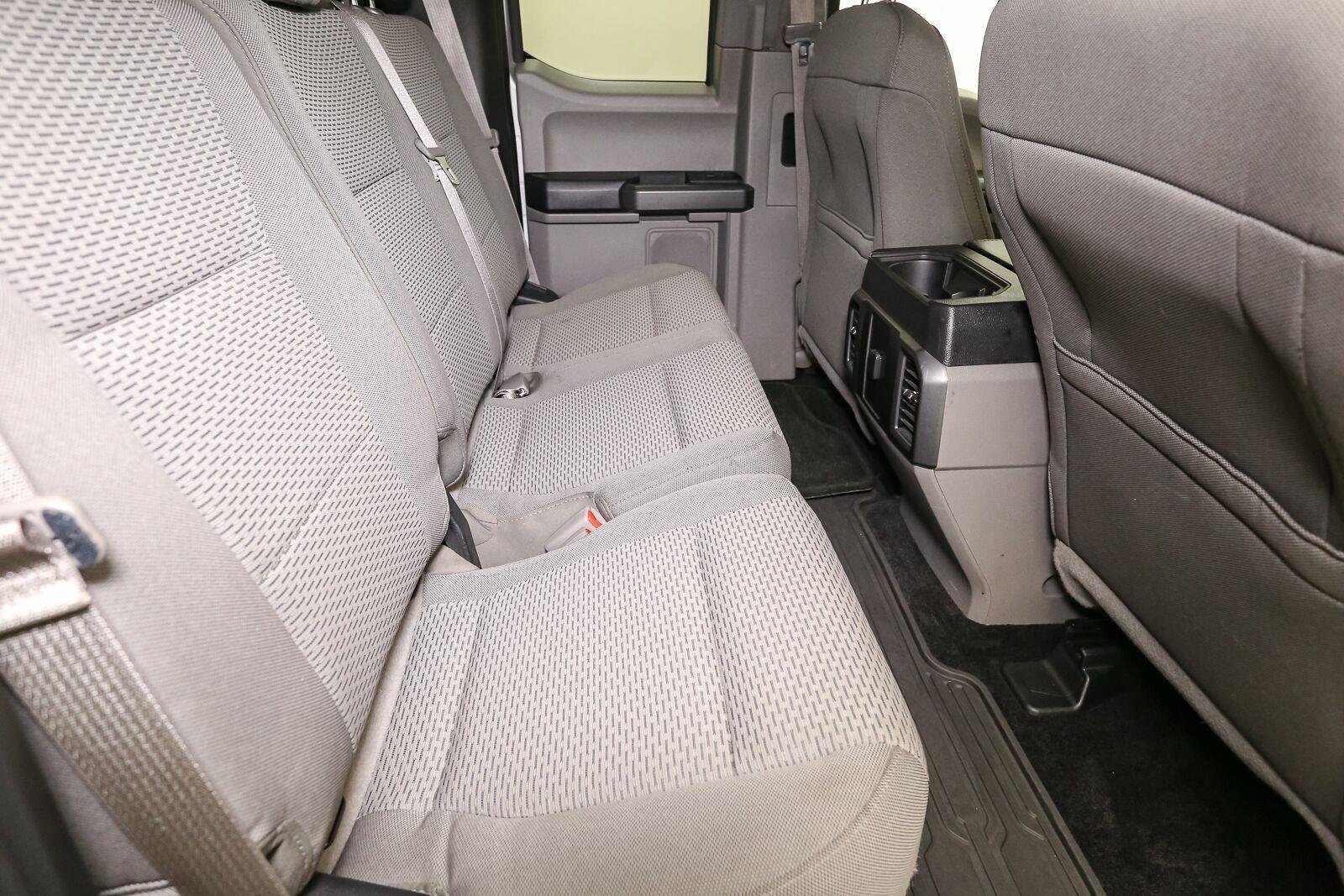 Used 2016 Ingot Silver Metallic Ford XLT image 21
