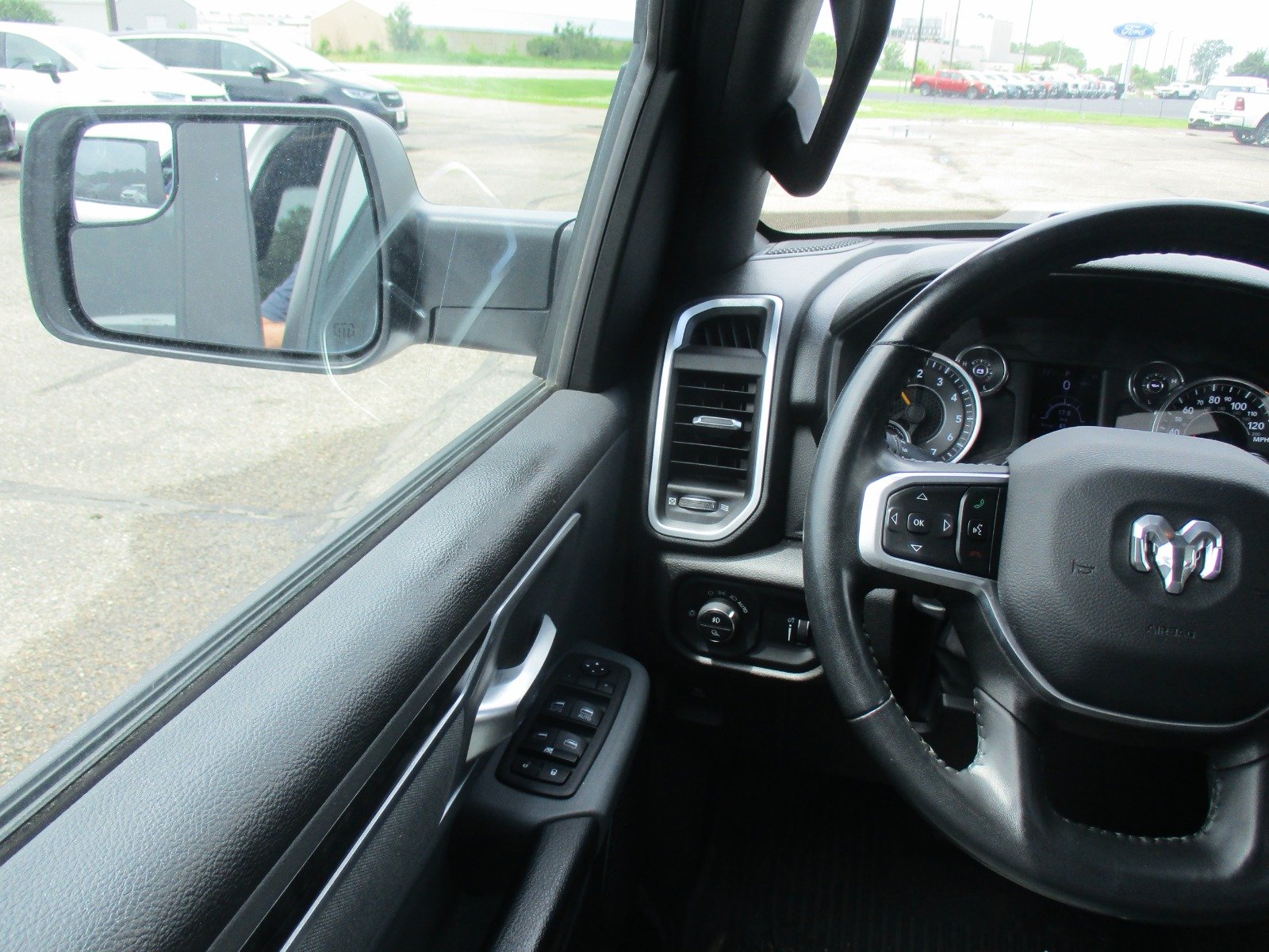Used 2022 WHITE Ram Big Horn image 15