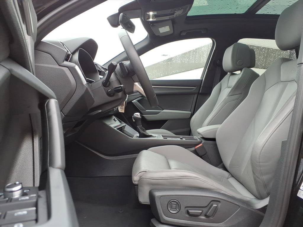 Used 2025 Black Audi S line Premium image 27