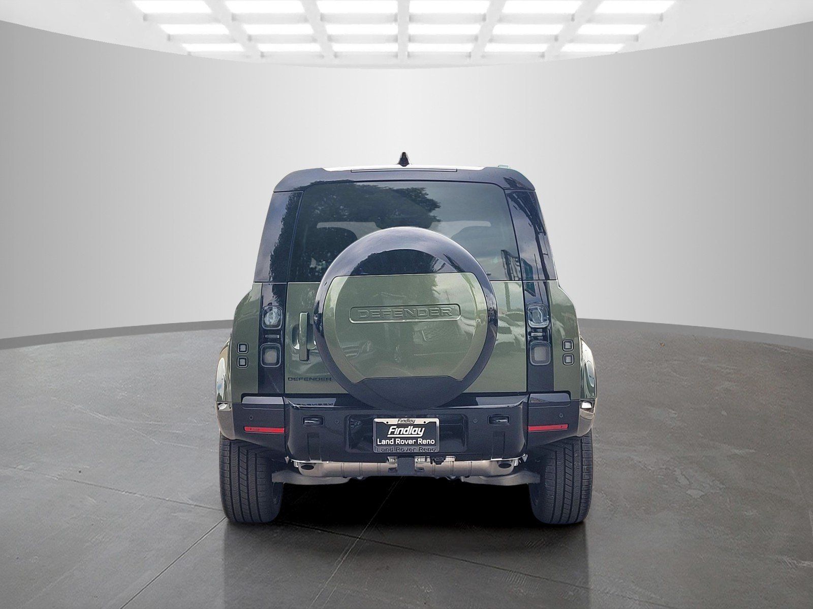New 2026 Woolstone Green Land Rover X image 5