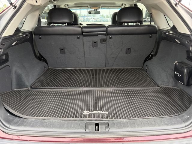 Used 2013  Lexus 350 image 23