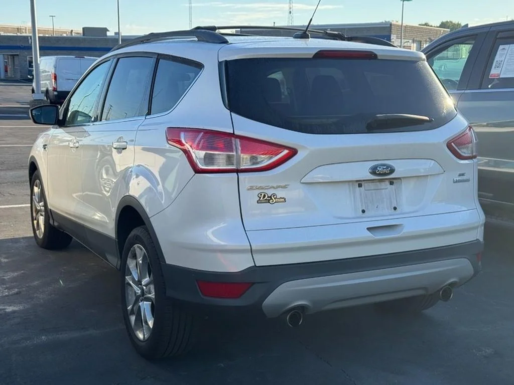 Used 2013 White Platinum Tri-Coat Ford SE image 4