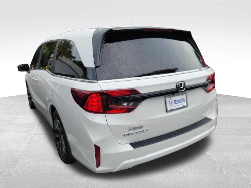 2026 Honda Odyssey EX-L - Photo 15