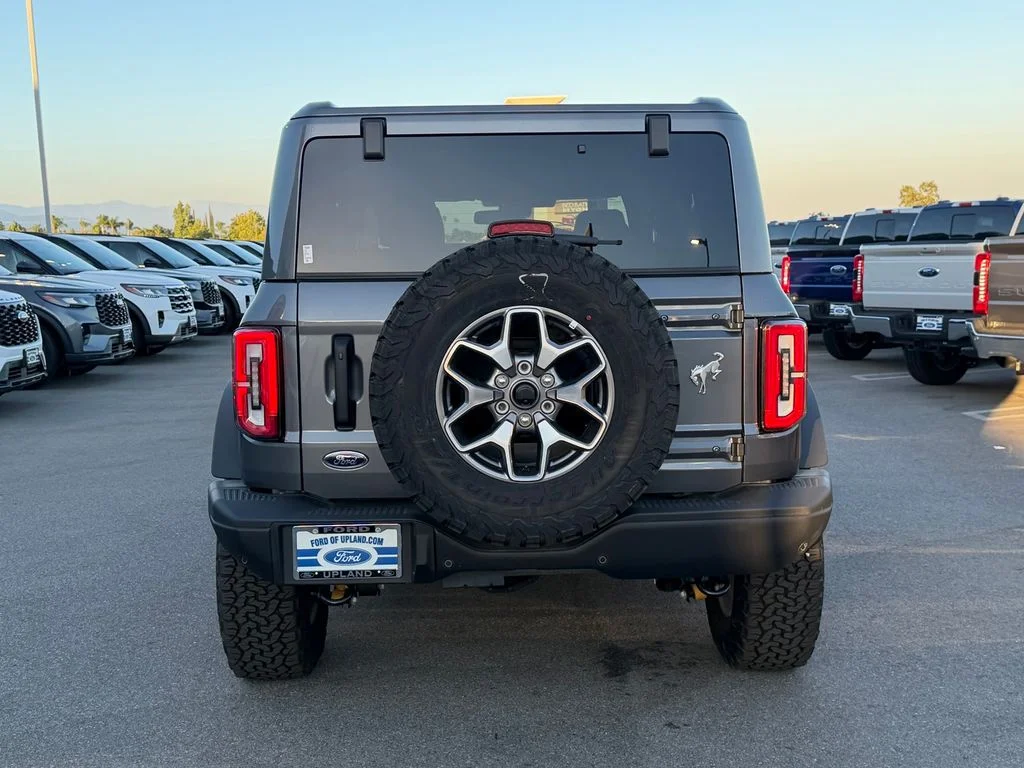 New 2025 Carbonized Gray Metallic Ford Badlands® image 6