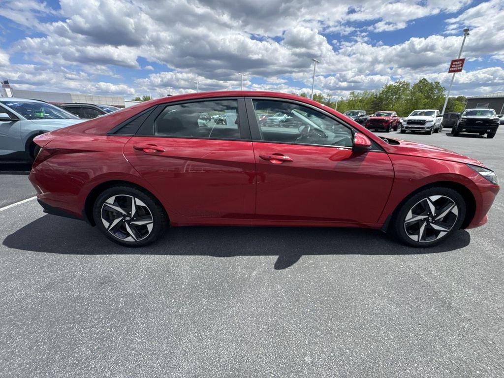 Certified Used 2023 Red Hyundai SEL image 9