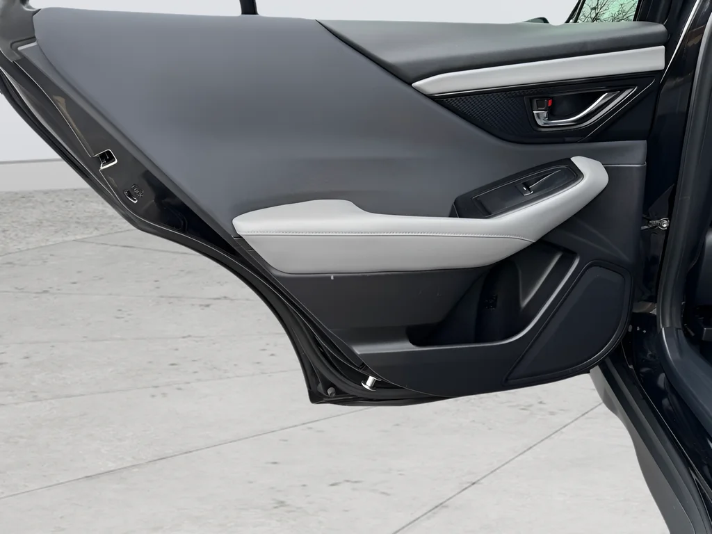 Used 2020 Black Subaru Premium image 20