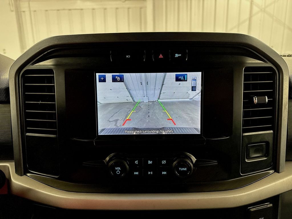 Used 2023 Silver Ford XLT image 19