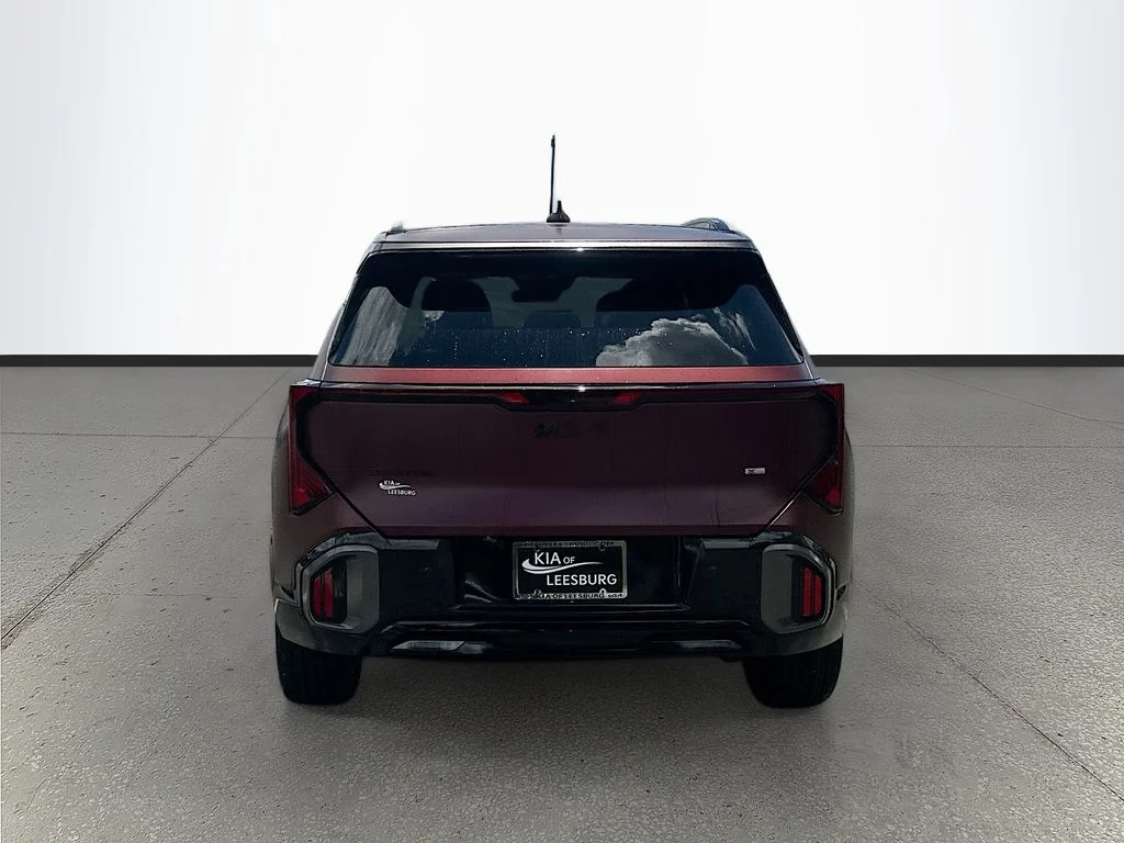 New 2027 Magma Red Matte Kia X-Line image 6
