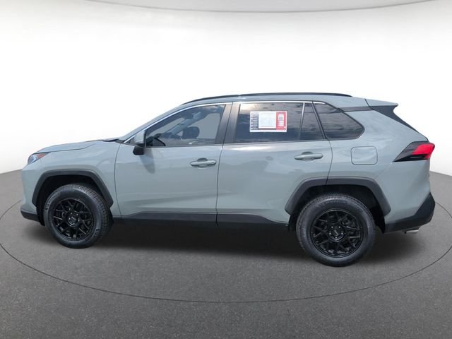 Certified Used 2021 Gray Toyota XLE Premium image 3