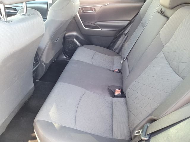 Used 2020  Toyota XLE image 11