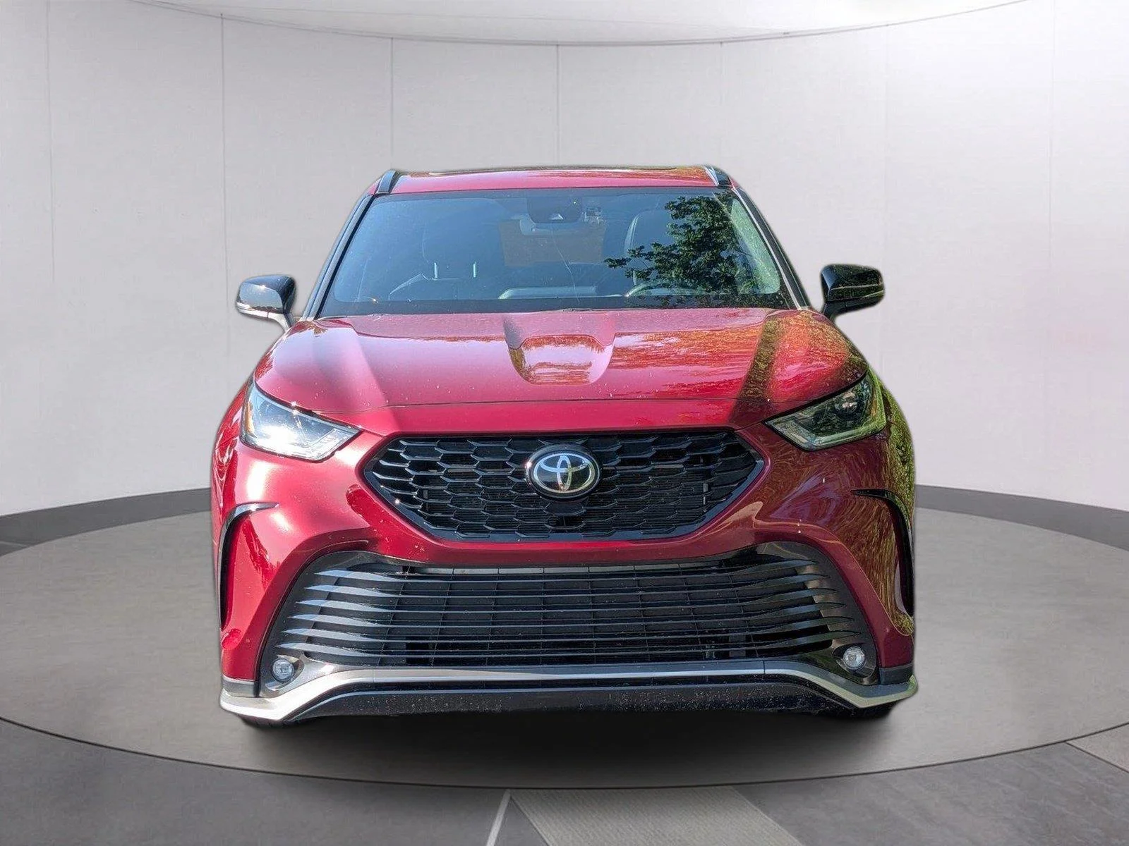Used 2022 Ruby Flare Pearl Toyota XSE image 10