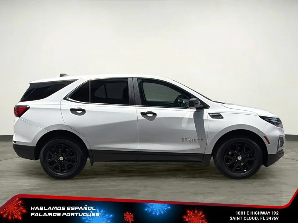 Used 2024 Summit White Chevrolet LT image 7