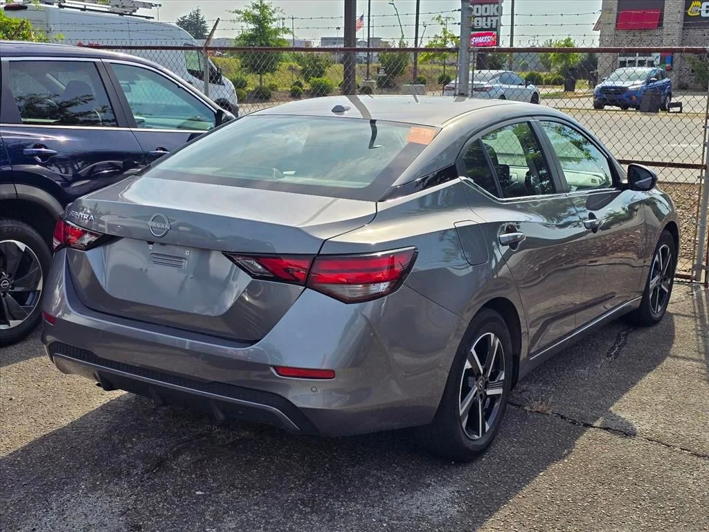 Used 2025 Gray Nissan SV image 10