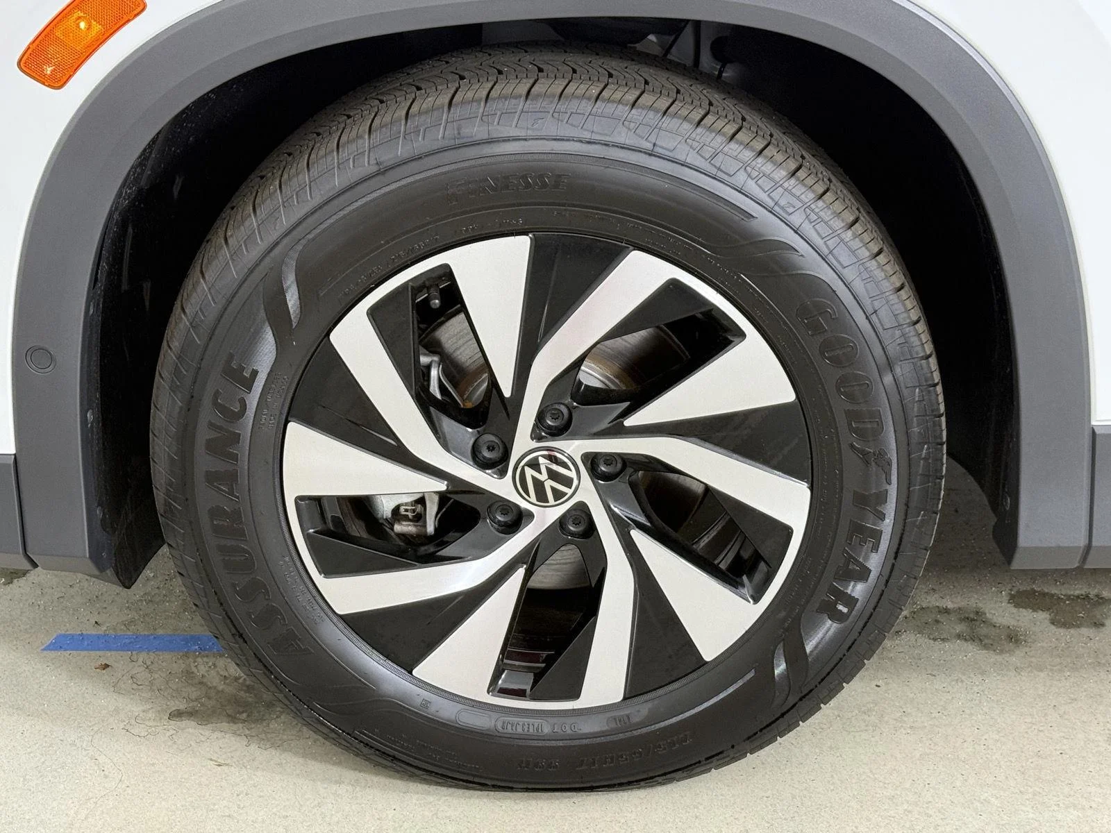 New 2026 Pure White Volkswagen S image 11
