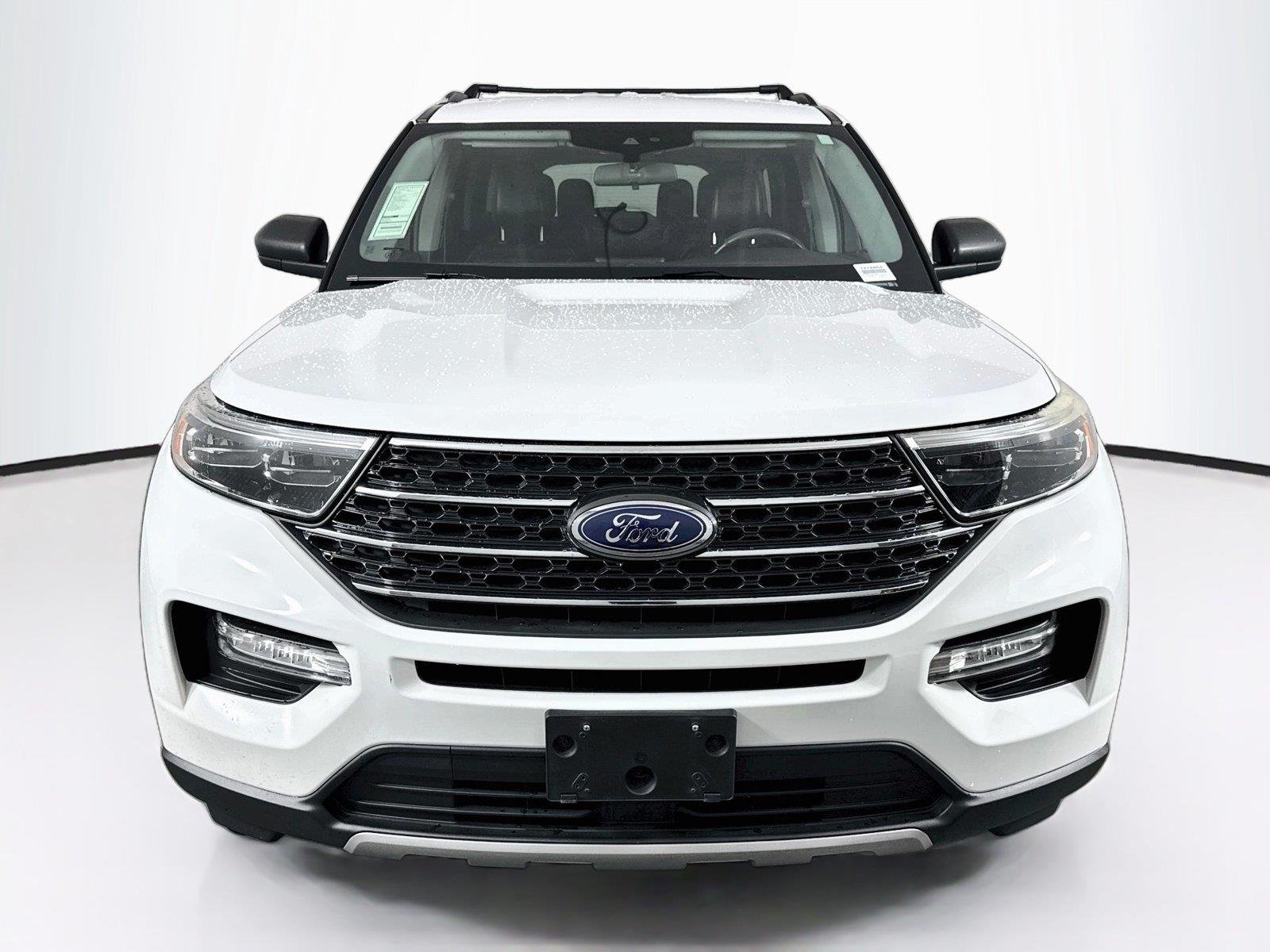Used 2021 Oxford White Ford XLT image 9