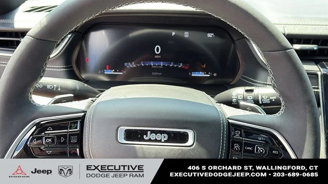 Used 2023 White Jeep Overland image 13