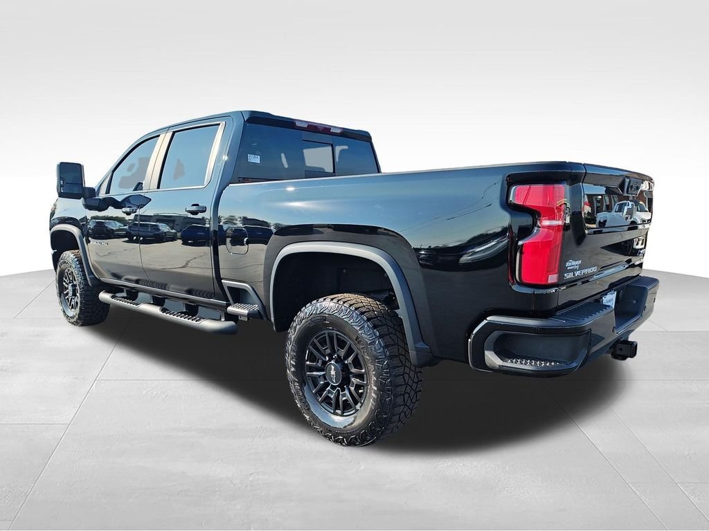 Used 2025 Black Chevrolet ZR2 image 3