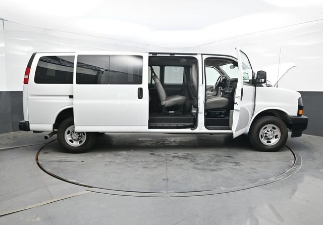 Used 2024 White Chevrolet LS image 48