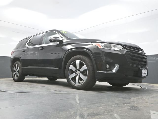Used 2019 Black Chevrolet 3LT image 39
