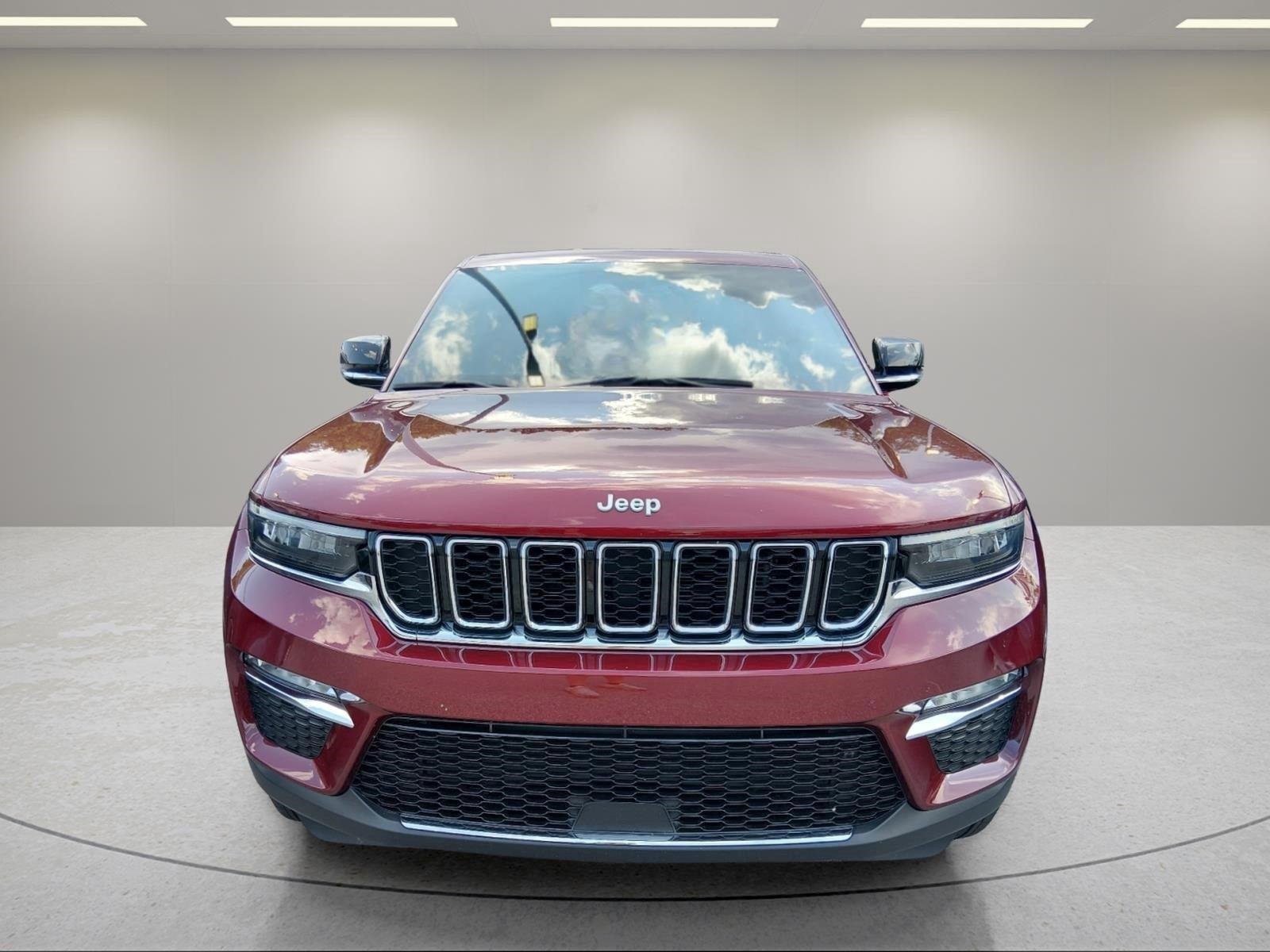 Used 2024 Velvet Red Pearlcoat Jeep Limited image 21