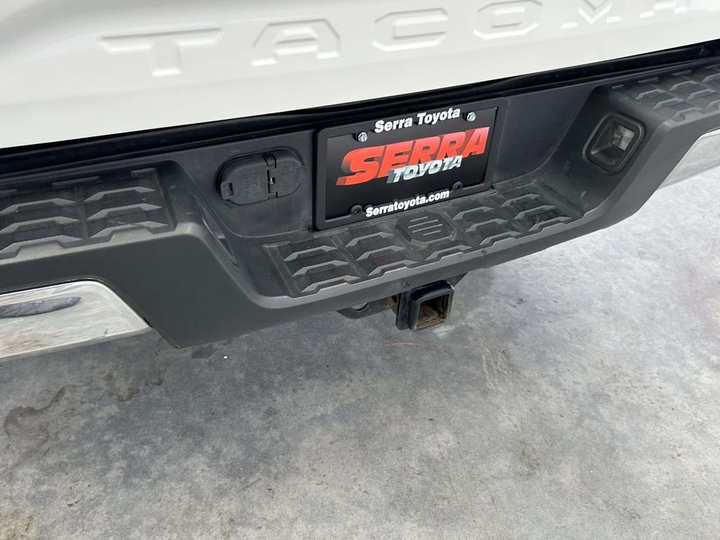 Used 2022 White Toyota TRD Off-Road image 12
