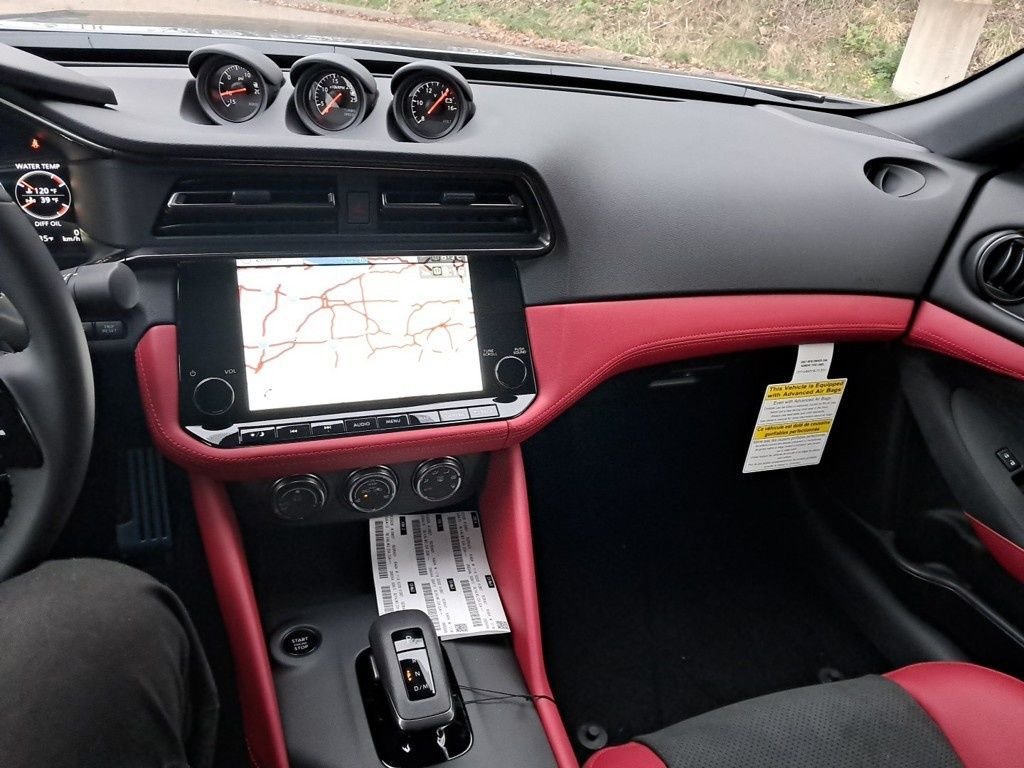 2025 Nissan Z Performance - Photo 20