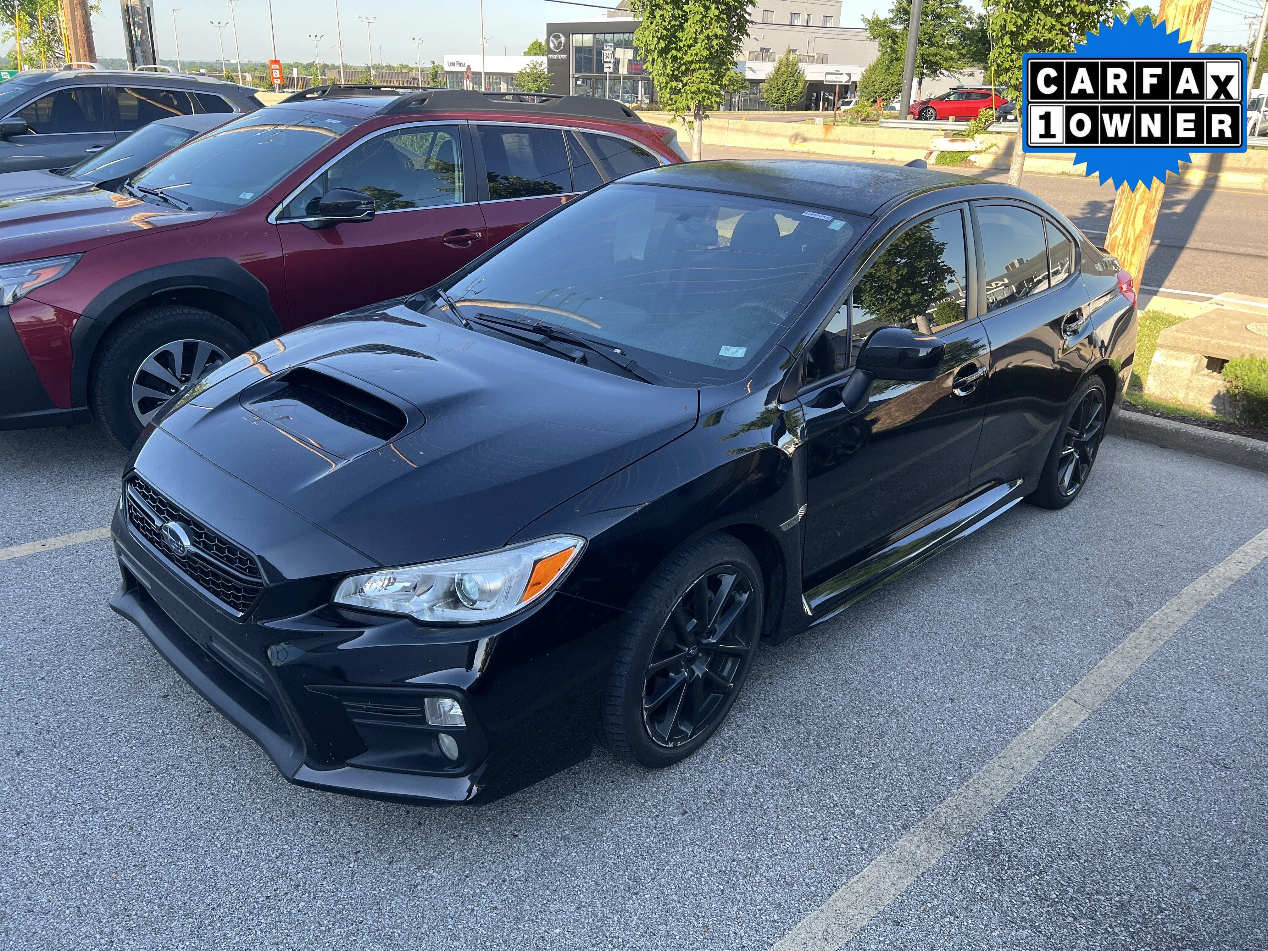 Used 2020 Crystal Black Silica Subaru Premium image 2