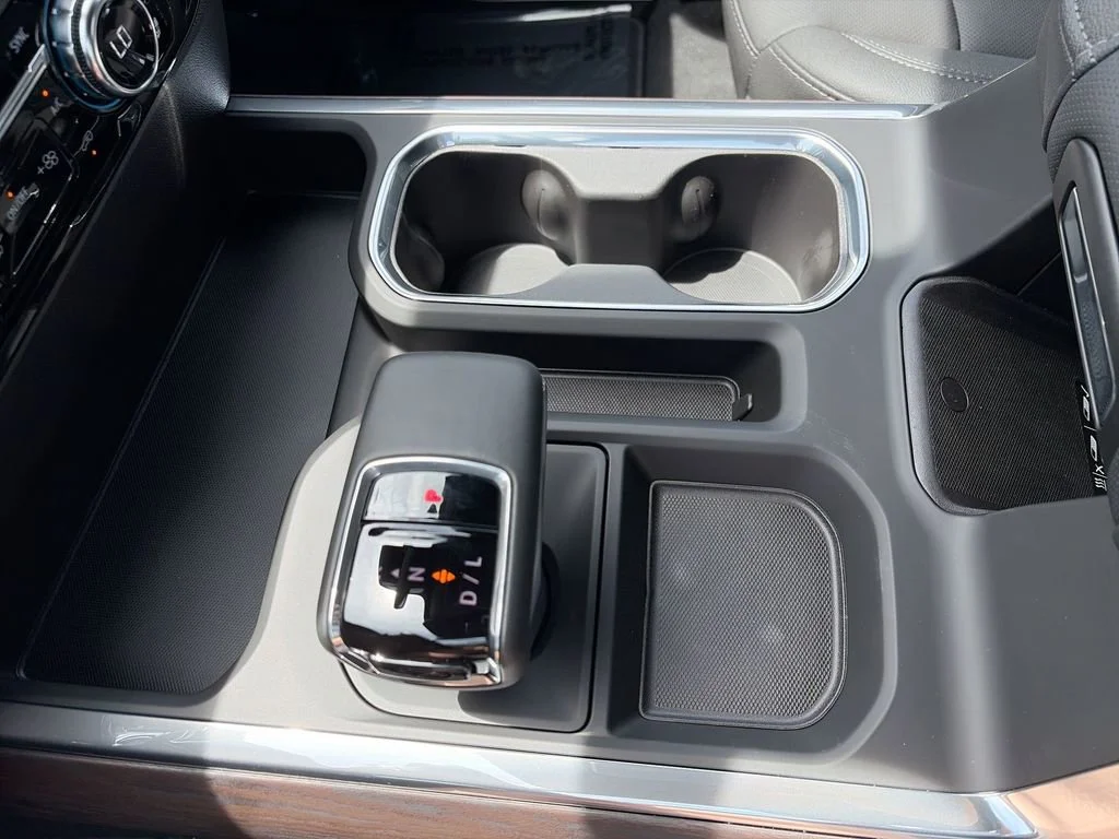 2026 GMC Sierra 1500 SLT - Photo 24