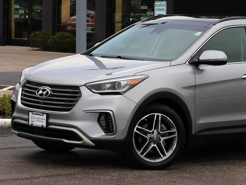Used 2017 Iron Frost Hyundai SE Ultimate image 3