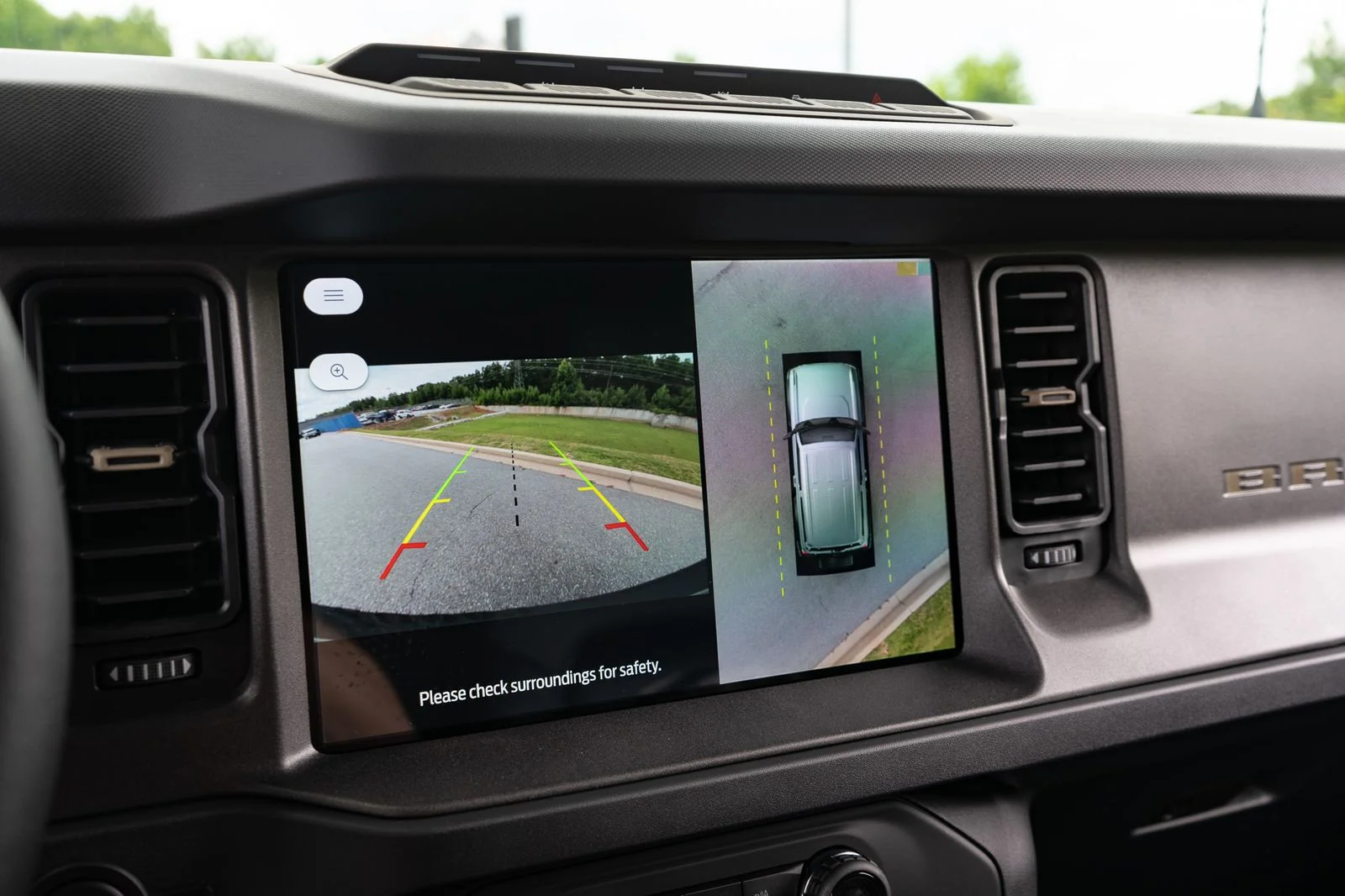 New 2026 Marsh Gray Ford Badlands® image 42