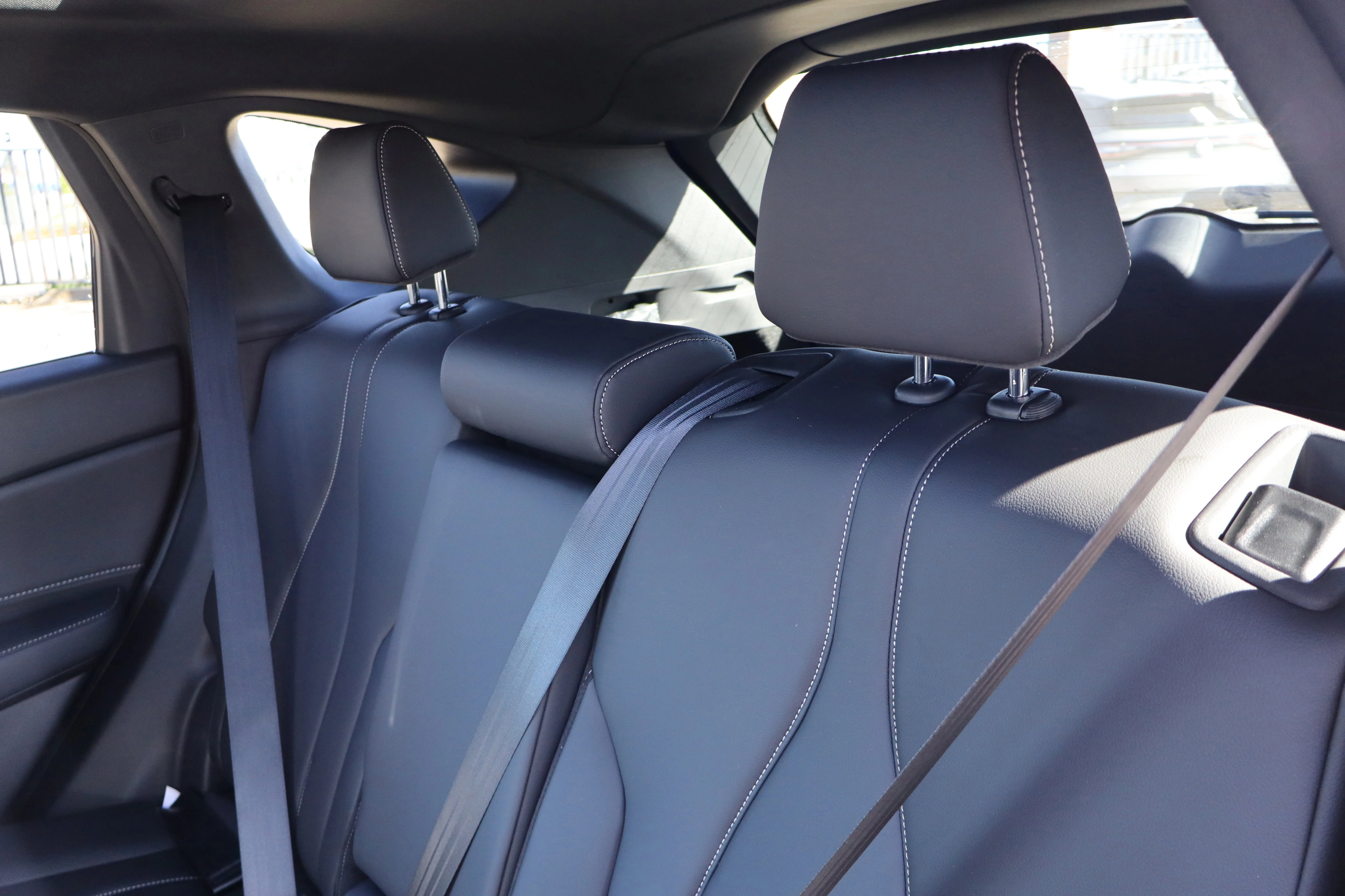 New 2026 Liquid Carbon Metallic Acura 4RDX image 25