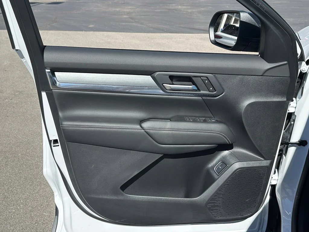 2027 GMC Terrain Elevation - Photo 11