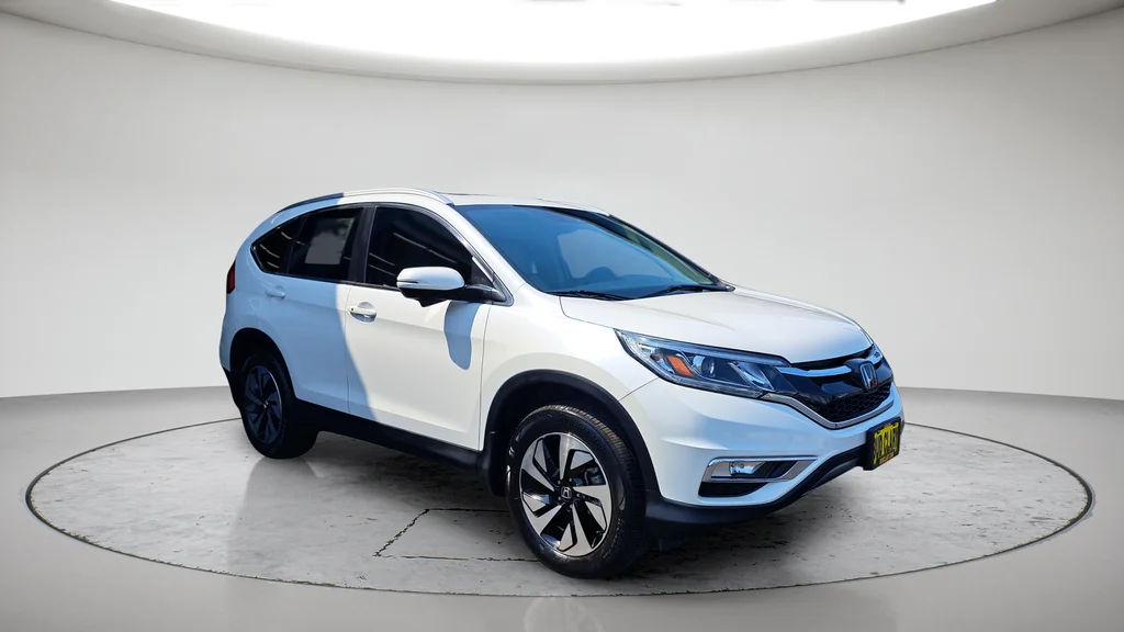 Used 2015  Honda Touring image 1