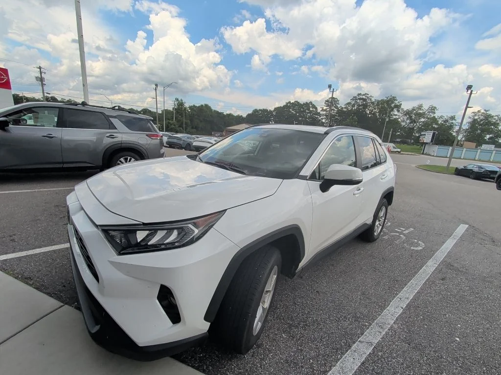 Used 2021 White Toyota XLE image 1