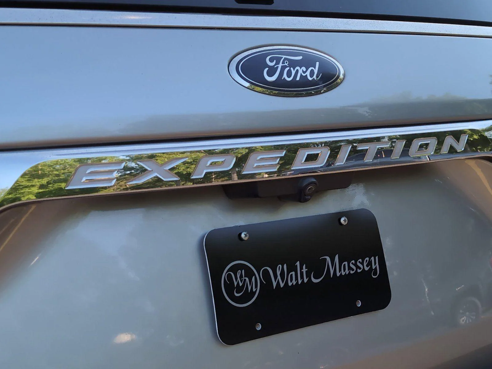Used 2021 Iconic Silver Ford Limited image 34