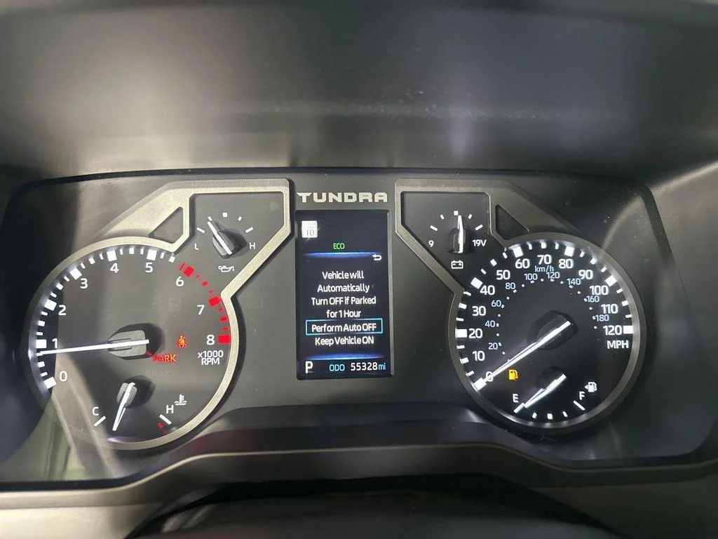 Used 2022 White Toyota SR5 image 22