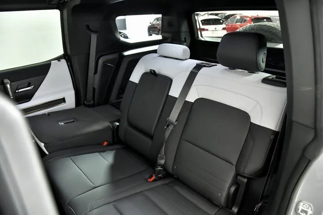 2025 GMC HUMMER EV 3X - Photo 8