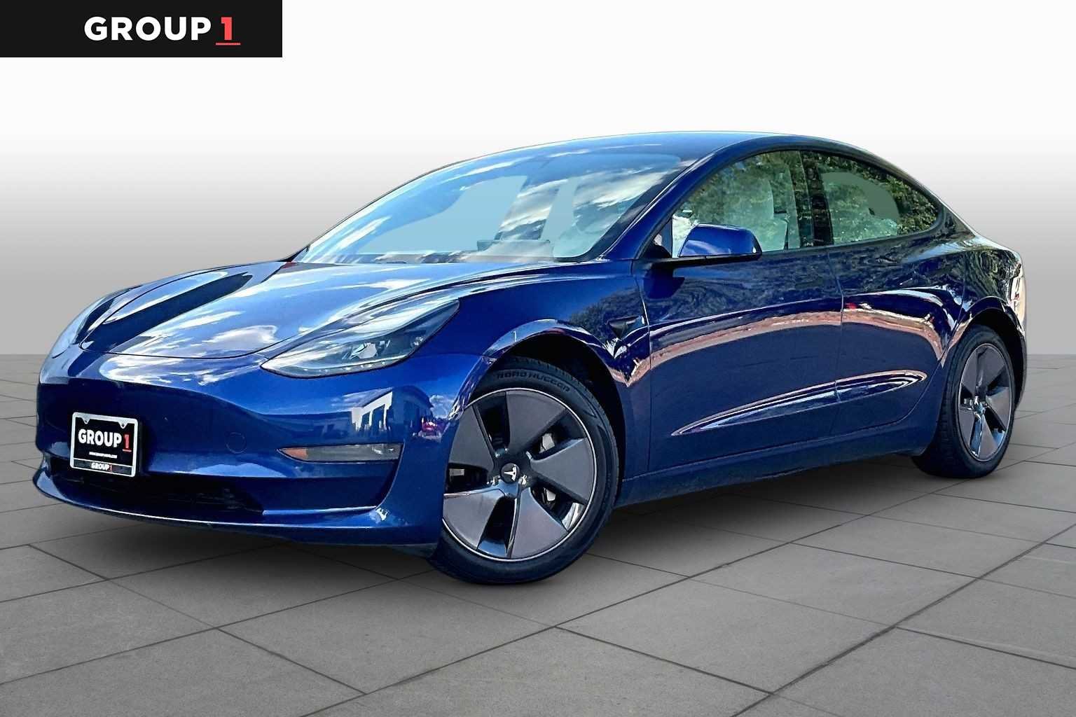 2021 Tesla Model 3 Standard Range Plus