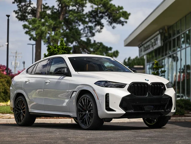 2027 BMW X6 M60i