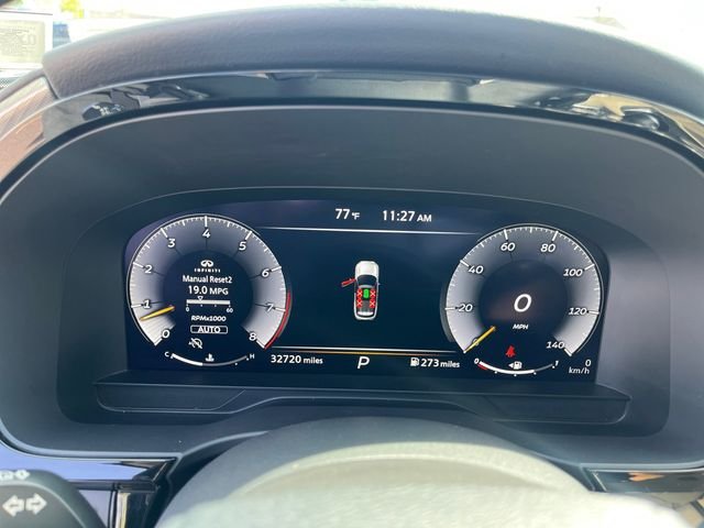 Certified Used 2022 Majestic White INFINITI LUXE image 19