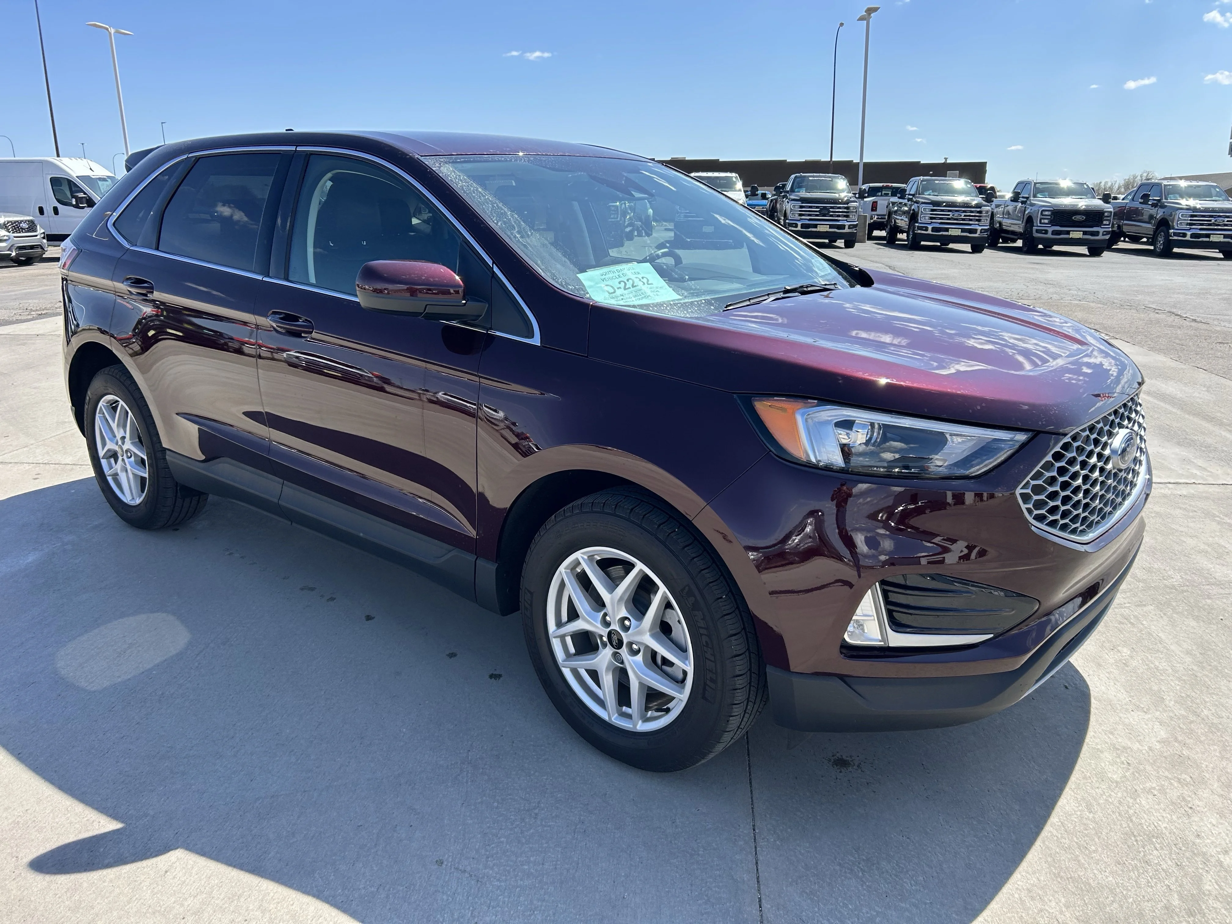 Used 2023 Red Ford SEL image 3