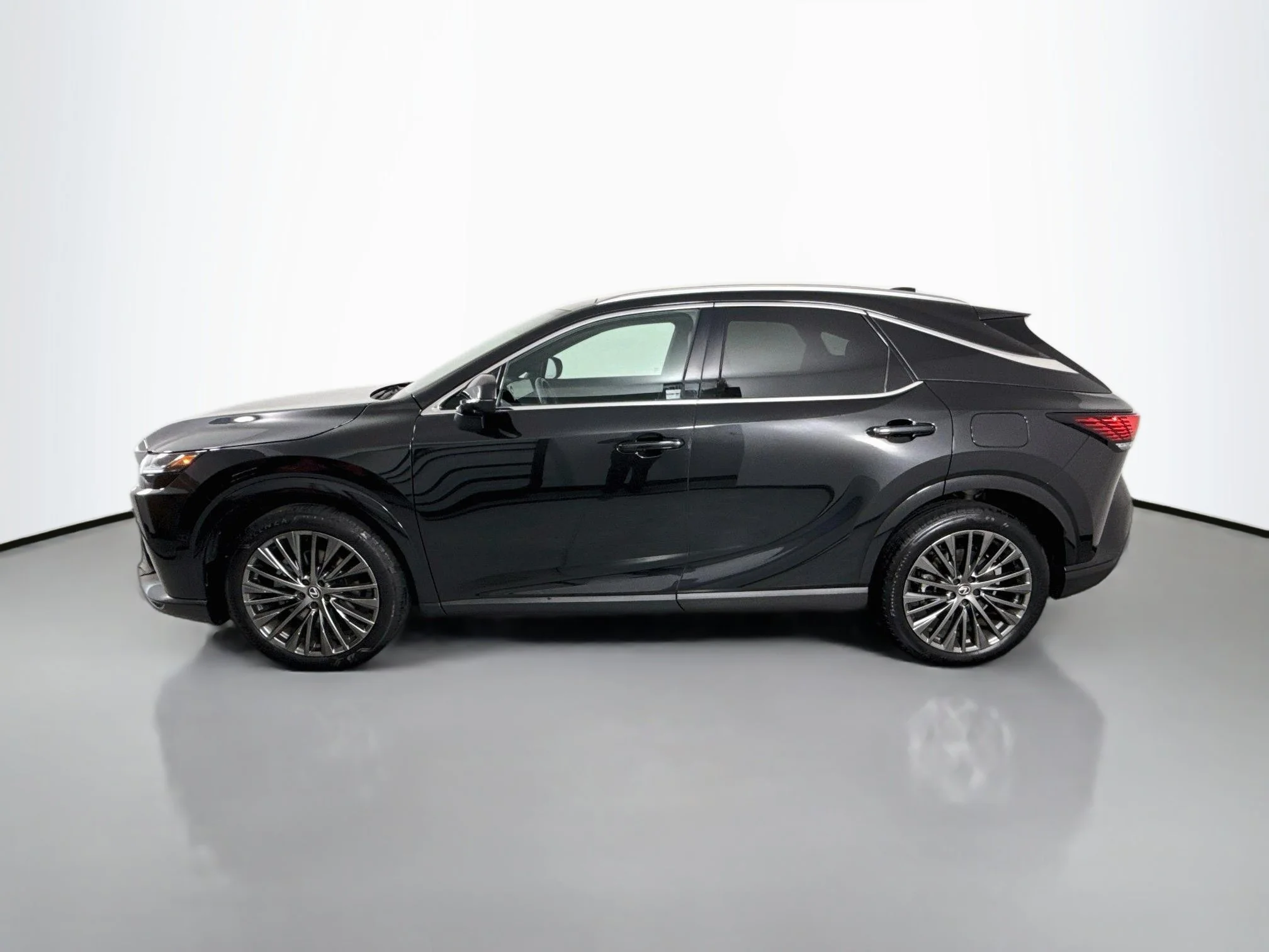 Certified Used 2025 CAVIAR Lexus 350h Luxury image 4