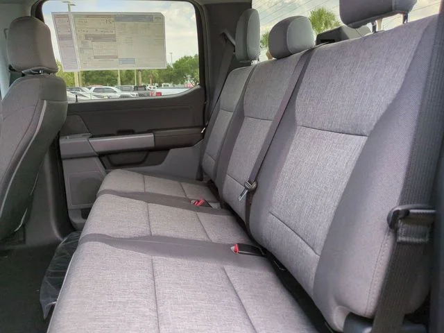 New 2026 Agate Black Metallic Ford XLT image 14