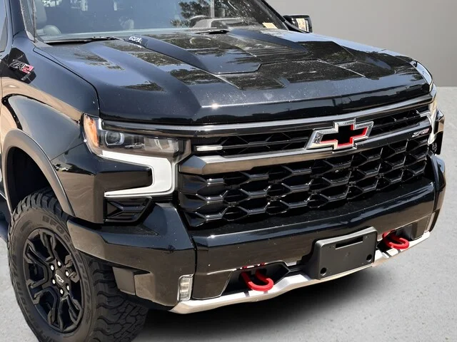 Used 2023 Black Chevrolet ZR2 image 25