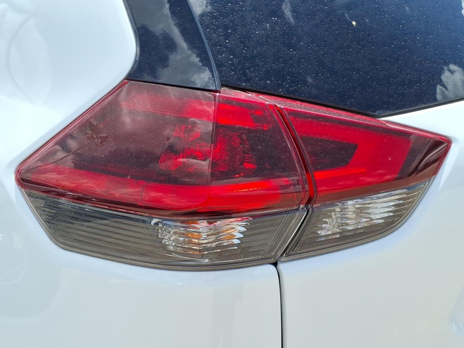 2019 Nissan Rogue SV White at Ron Craft Chevrolet Cadillac
