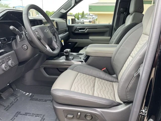 2026 Chevrolet Silverado 1500 ZR2 - Photo 11