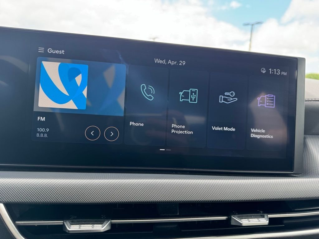 Used 2024 Blue Hyundai SEL image 13