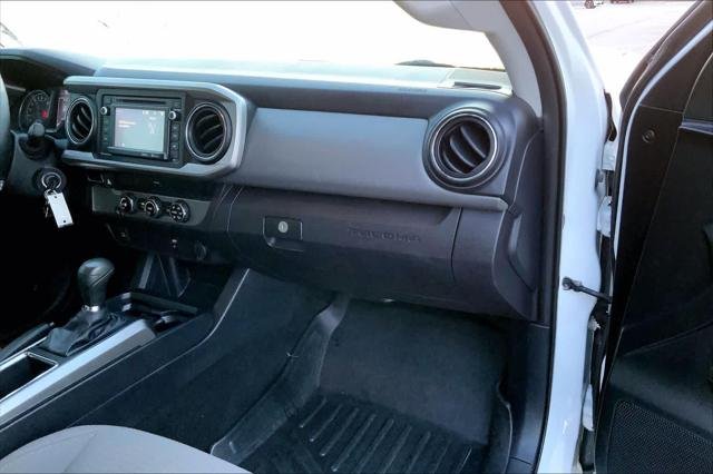 Certified Used 2017 SUPER WHITE Toyota  image 18
