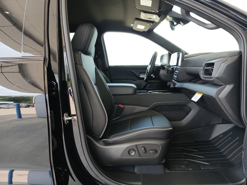 2026 Chevrolet Silverado EV LT - Photo 29