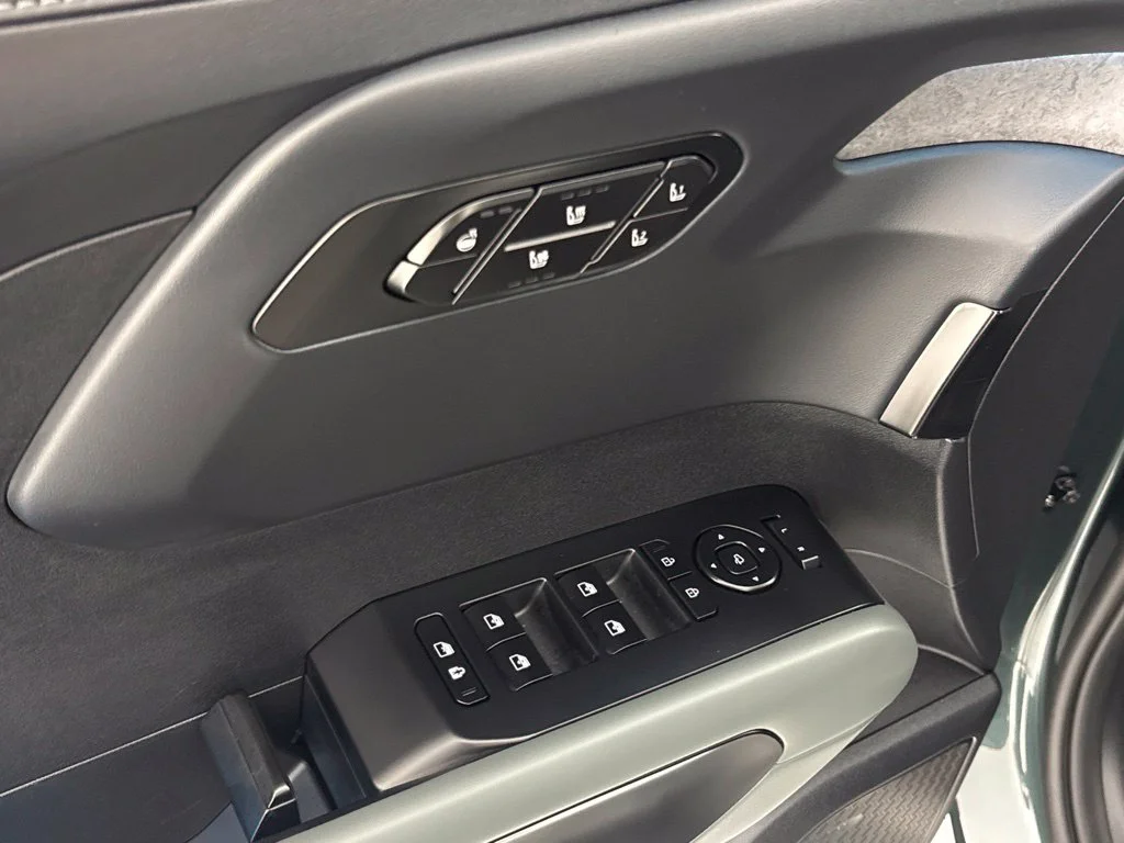 New 2027 Black Jade Green Kia X-LINE SX image 30